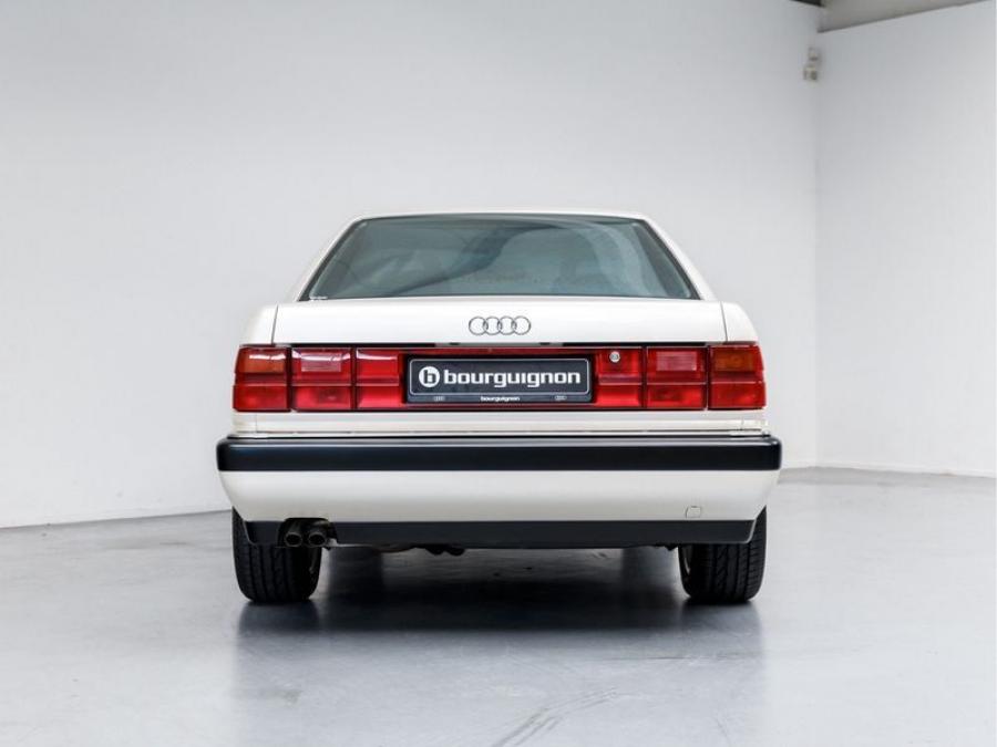  Audi V8 1990 года  (EU) (фото 25 из 84)